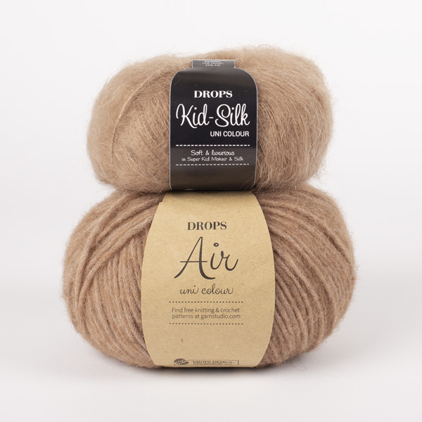 Swatch of DROPS Air 35, leir 
											+ DROPS Kid-Silk 42, mandla