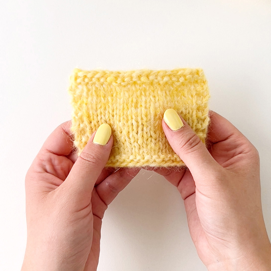 Yarn combination video thumbnail of DROPS Air 40, lemonade + DROPS Kid-Silk 52, lemonade