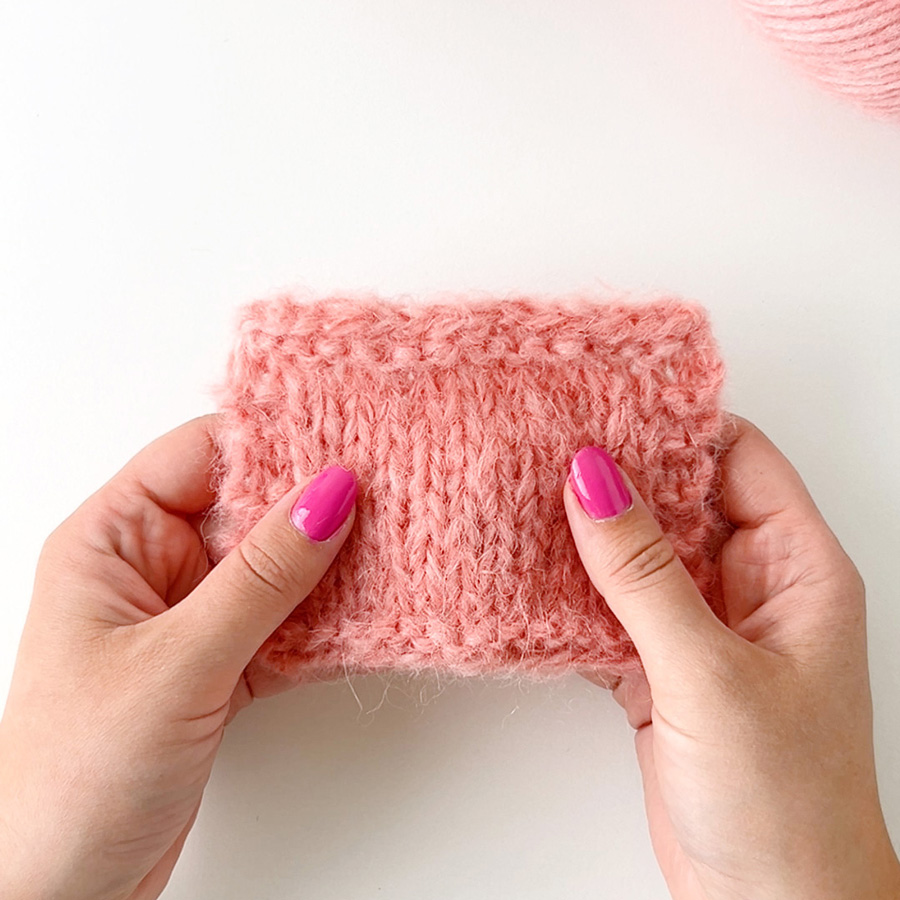 Yarn combination video thumbnail of DROPS Air 50, peach pink + DROPS Melody 25, peach pink