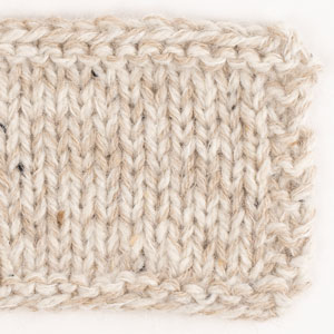 Swatch of DROPS Alpaca 2020, light nougat 
														+ DROPS Kid-Silk 01, off white + DROPS Soft Tweed 22, marble dreams
