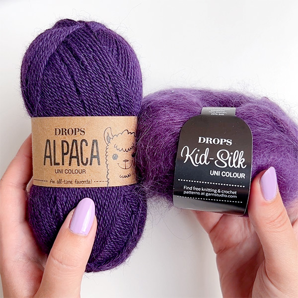 Swatch of DROPS Alpaca 4400, fjólublár 
											+ DROPS Kid-Silk 16, dökk fjólublár