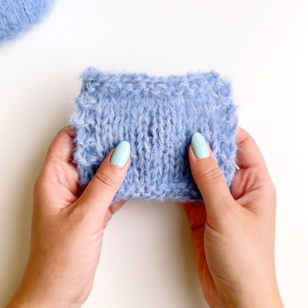 Yarn combination video thumbnail of DROPS Alpaca 6205, light blue + DROPS Melody 21, light blue