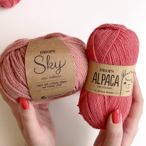 Yarn combination skeins of alpaca9022-sky19