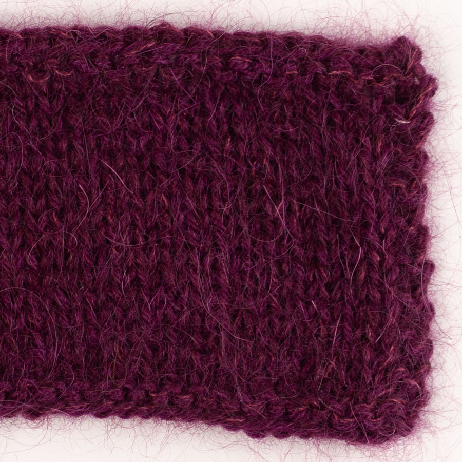 Swatch of DROPS Alpaca 9045, ruby wine 
											+ DROPS Kid-Silk 69, ruby wine