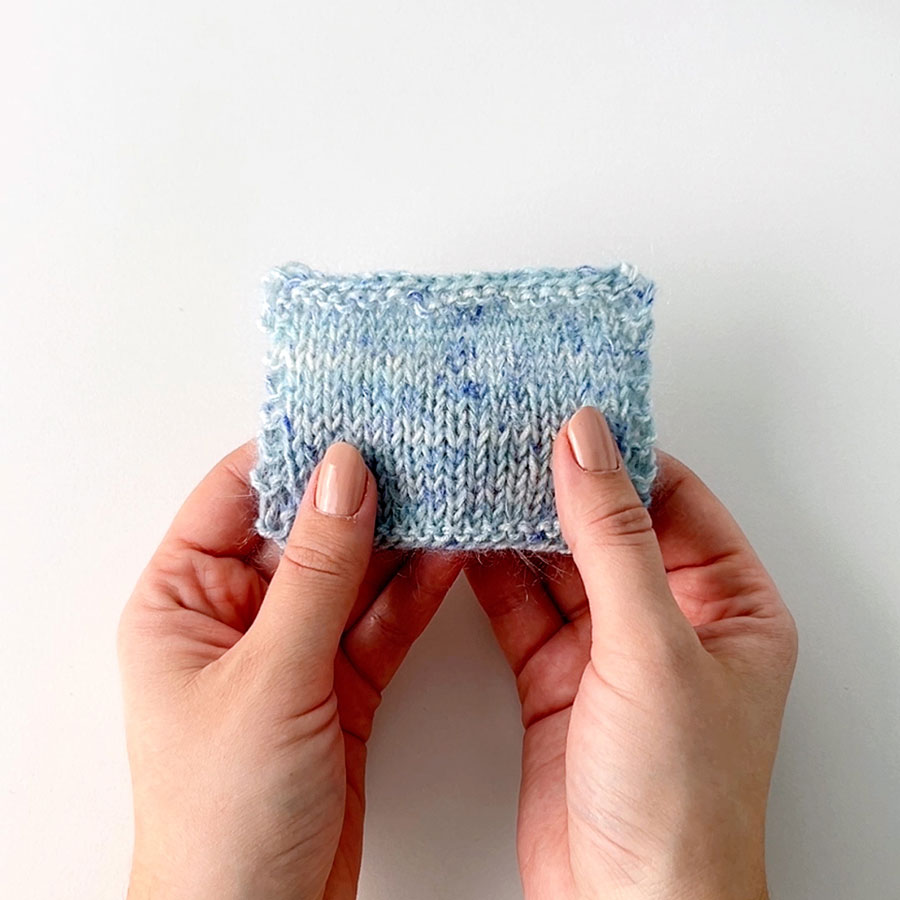 Yarn combination video thumbnail of DROPS Baby Merino 100, chant des sirènes + DROPS Kid-Silk 58, aigue-marine