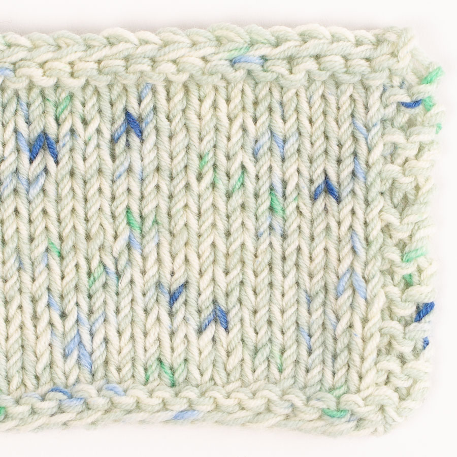 DROPS Garnkombinationer Baby Merino 58, pistacieis + DROPS Baby Merino 102, sømandsvise