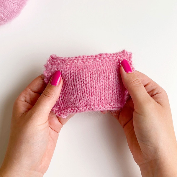 Yarn combination video thumbnail of DROPS Baby Merino 07, rosa + DROPS Kid-Silk 04, gammelrosa