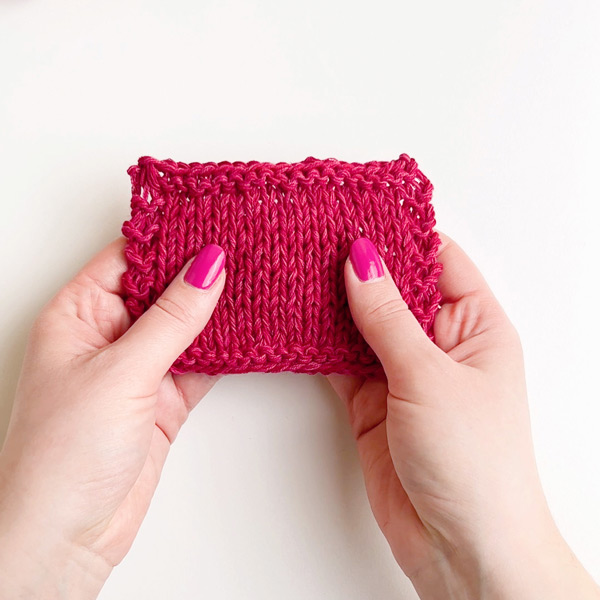 Yarn combination video thumbnail of DROPS Belle 12, kirsche + DROPS Safran 20, kirsche