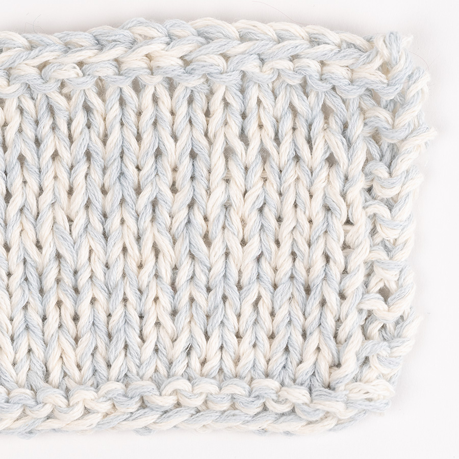 DROPS Yarn combinations Belle 33, ice crystal + DROPS Bomull-Lin 02, off white