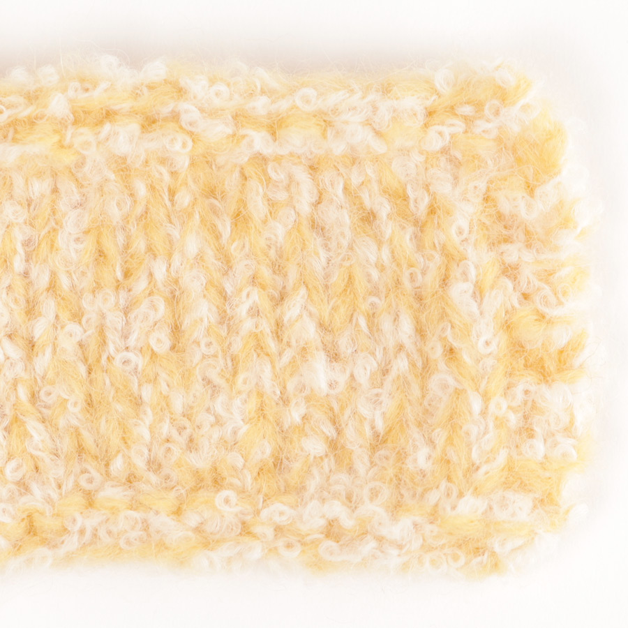 Swatch of boucle0100-melody14