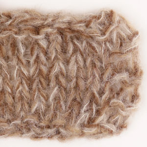 Swatch of DROPS Brushed Alpaca Silk 04, helebeež 
														+ DROPS Brushed Alpaca Silk 05, beež + DROPS Brushed Alpaca Silk 36, mandel + DROPS Brushed Alpaca Silk 38, šokolaad