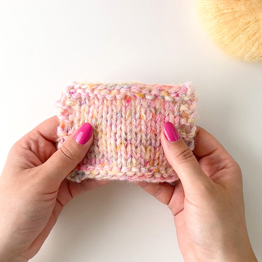 Yarn combination video thumbnail of DROPS Brushed Alpaca Silk 30, yellow + DROPS Fiesta 14, rainbow sprinkles + DROPS Sky 27, powder pink