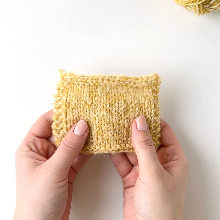 Yarn combination video thumbnail of DROPS Brushed Alpaca Silk 30, yellow + DROPS Fiesta 23, dandelion dream