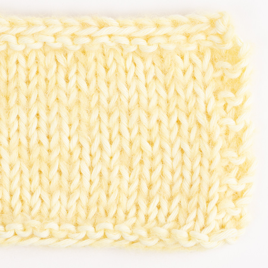 DROPS Garnkombinationer Brushed Alpaca Silk 30, gul + DROPS Paris 19, ljus gul