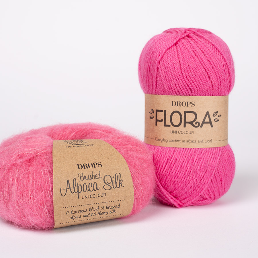 Swatch of DROPS Brushed Alpaca Silk 31, skærbleikur 
											+ DROPS Flora 28, magneta