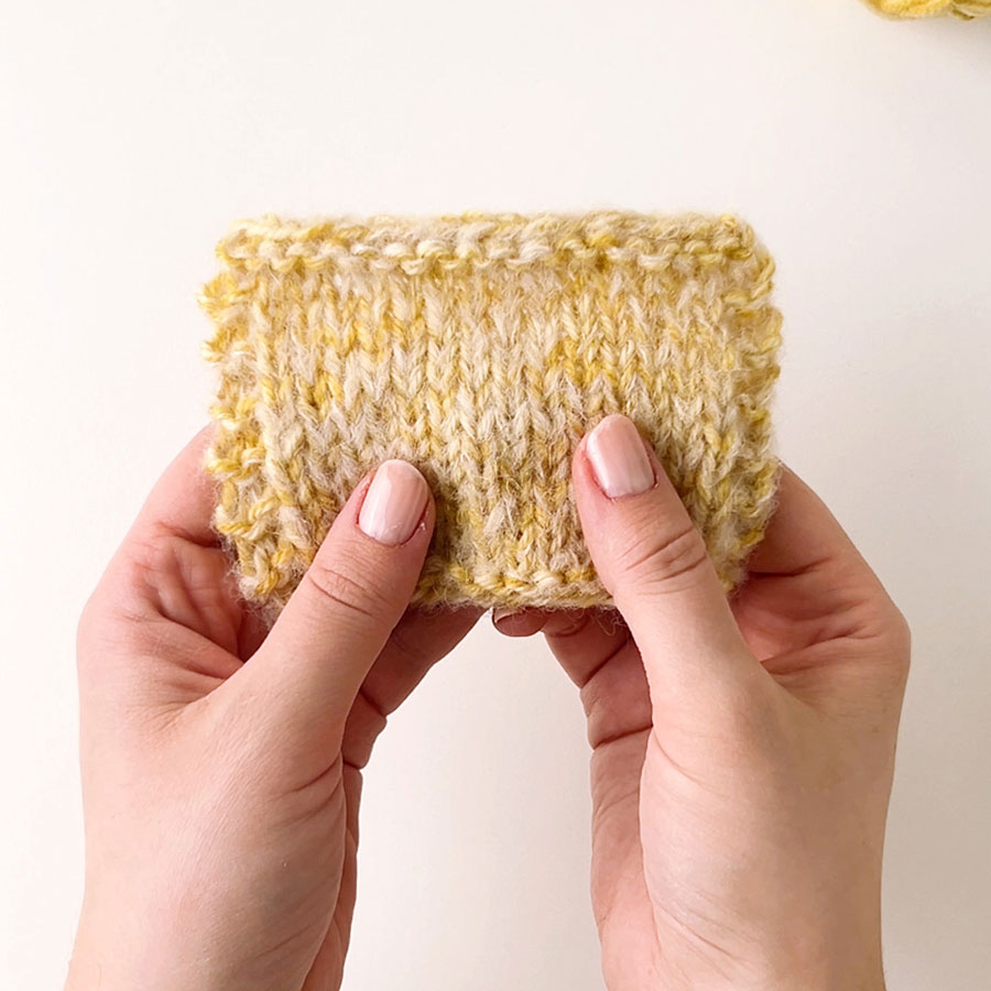 Yarn combination video thumbnail of DROPS Brushed Alpaca Silk 40, marsipan + DROPS Fiesta 23, maskros dröm