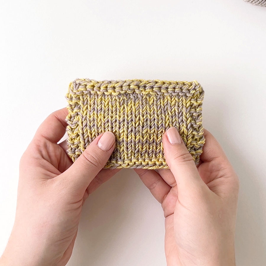 Yarn combination video thumbnail of DROPS Cotton Merino 03, beige + DROPS Cotton Merino 34, løvetann