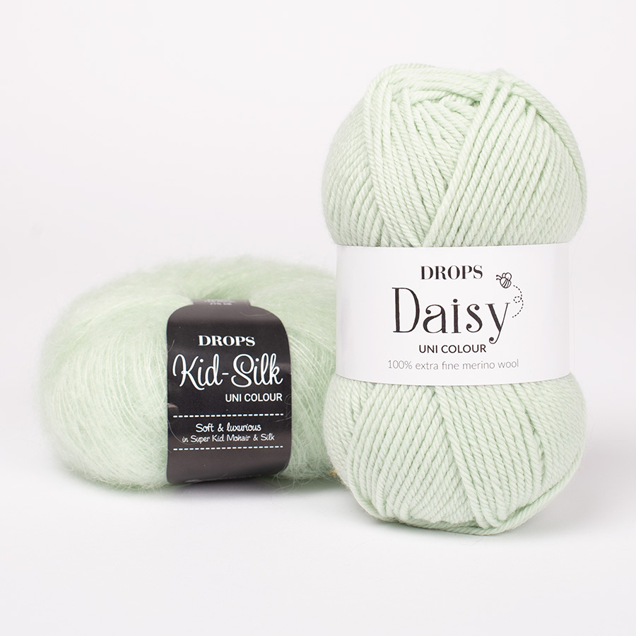 Swatch of DROPS Daisy 08, pistasíuís 
											+ DROPS Kid-Silk 47, pistasíuís