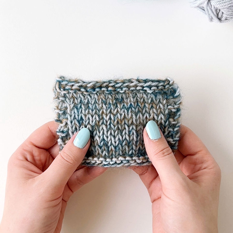 Yarn combination video thumbnail of DROPS Daisy 09, ice blue + DROPS Kid-Silk 24, petrol + DROPS Kid-Silk 50, caramel
