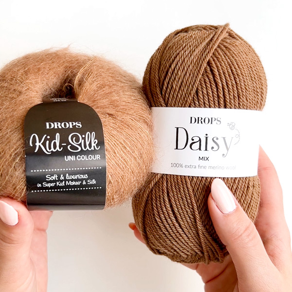 Swatch of DROPS Daisy 13, mandla 
											+ DROPS Kid-Silk 42, mandla