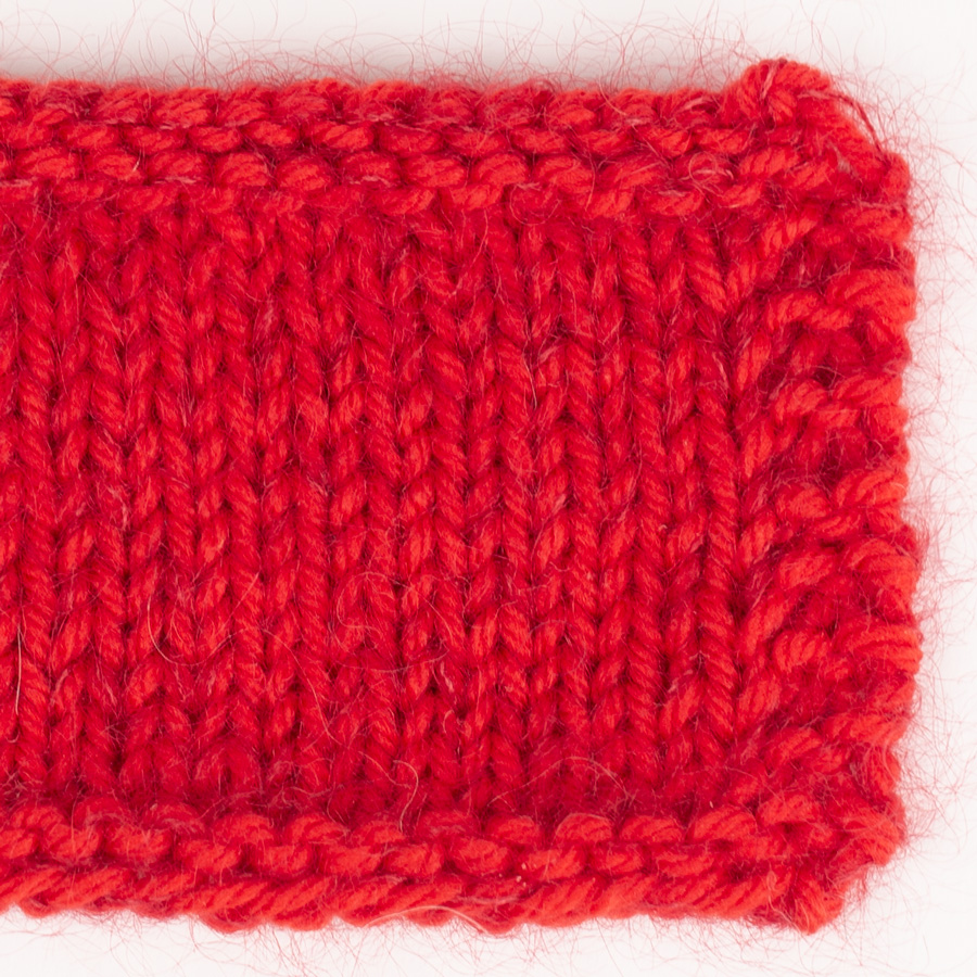 Yarn combinations skeins of DROPS Daisy 20, rauður 
											+ DROPS Kid-Silk 14, rauður