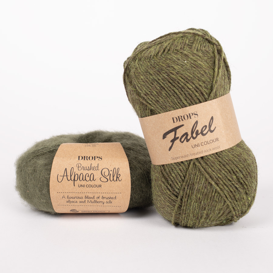 Yarn combination skeins of fabel122-brushed32
