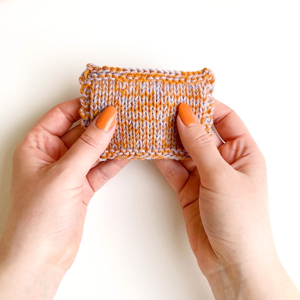 Yarn combination video thumbnail of DROPS Flora 14, isblå + DROPS Flora 29, mandarin