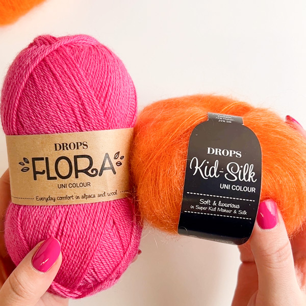 Yarn combinations skeins of DROPS Flora 28, magenta 
											+ DROPS Kid-Silk 49, laranja eléctrico