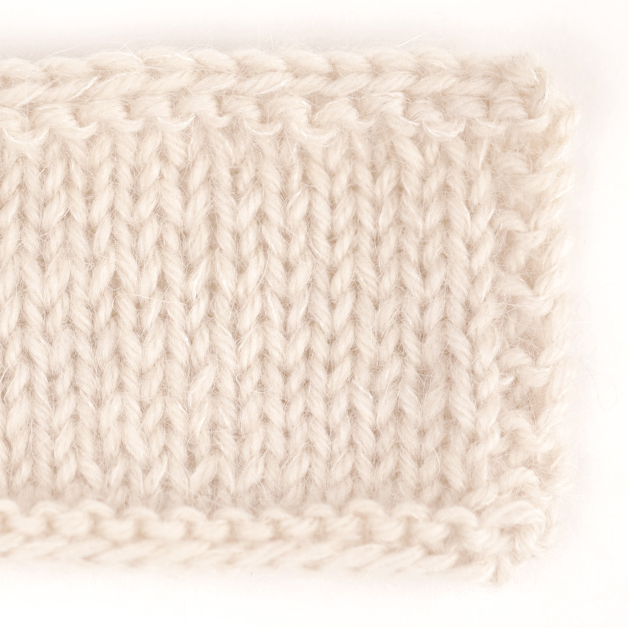 Swatch of karisma85-kidsilk56