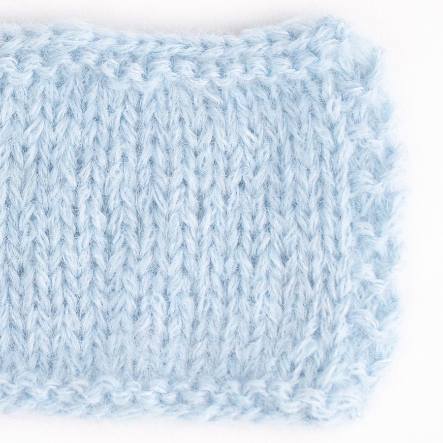 Swatch of kidsilk07-sky31