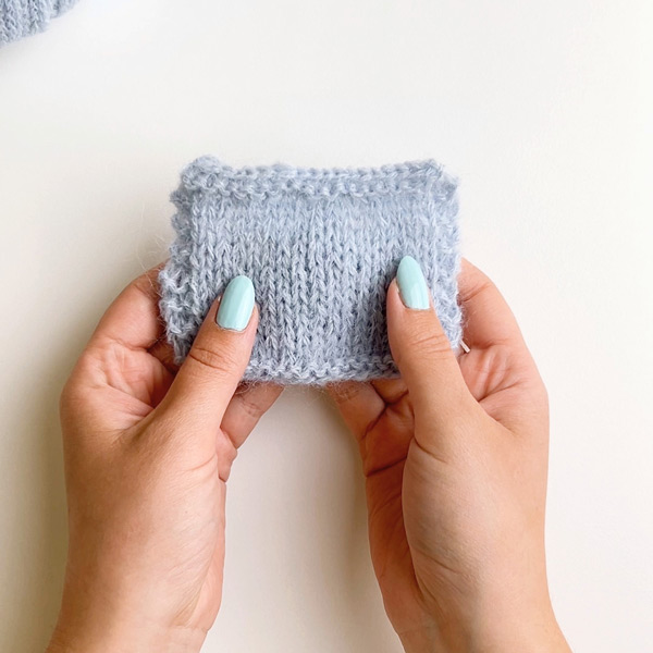 Yarn combination video thumbnail of DROPS Kid-Silk 07, hell himmelblau + DROPS Sky 31, eisblau