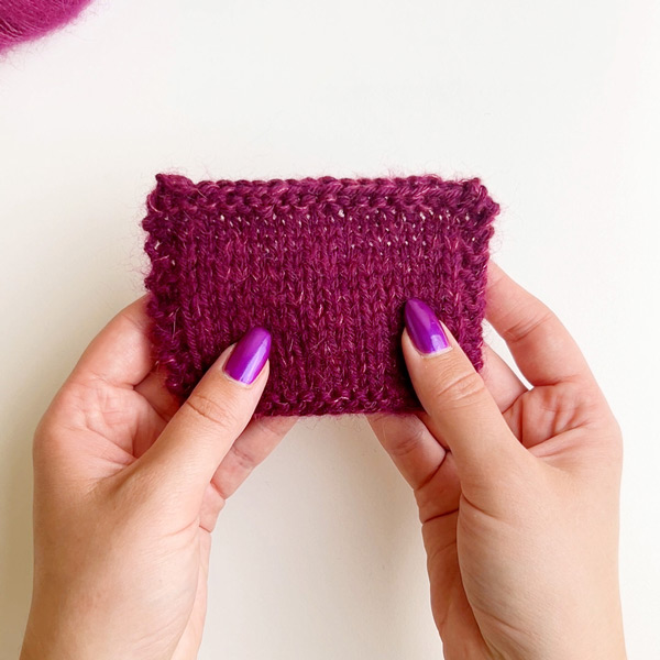 Yarn combination video thumbnail of DROPS Kid-Silk 17, mørk rosa + DROPS Lima 5820, druevin