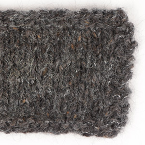 Swatch of DROPS Kid-Silk 22, ash grey 
														+ DROPS Soft Tweed 09, raven