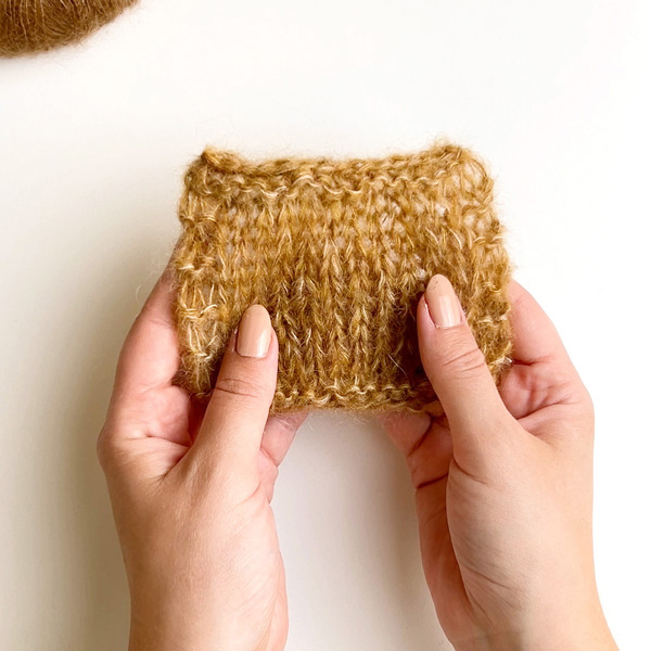 Yarn combination video thumbnail of DROPS Kid-Silk 29, vanilj + DROPS Kid-Silk 30, curry + DROPS Kid-Silk 50, karamell + DROPS Kid-Silk 51, toffee