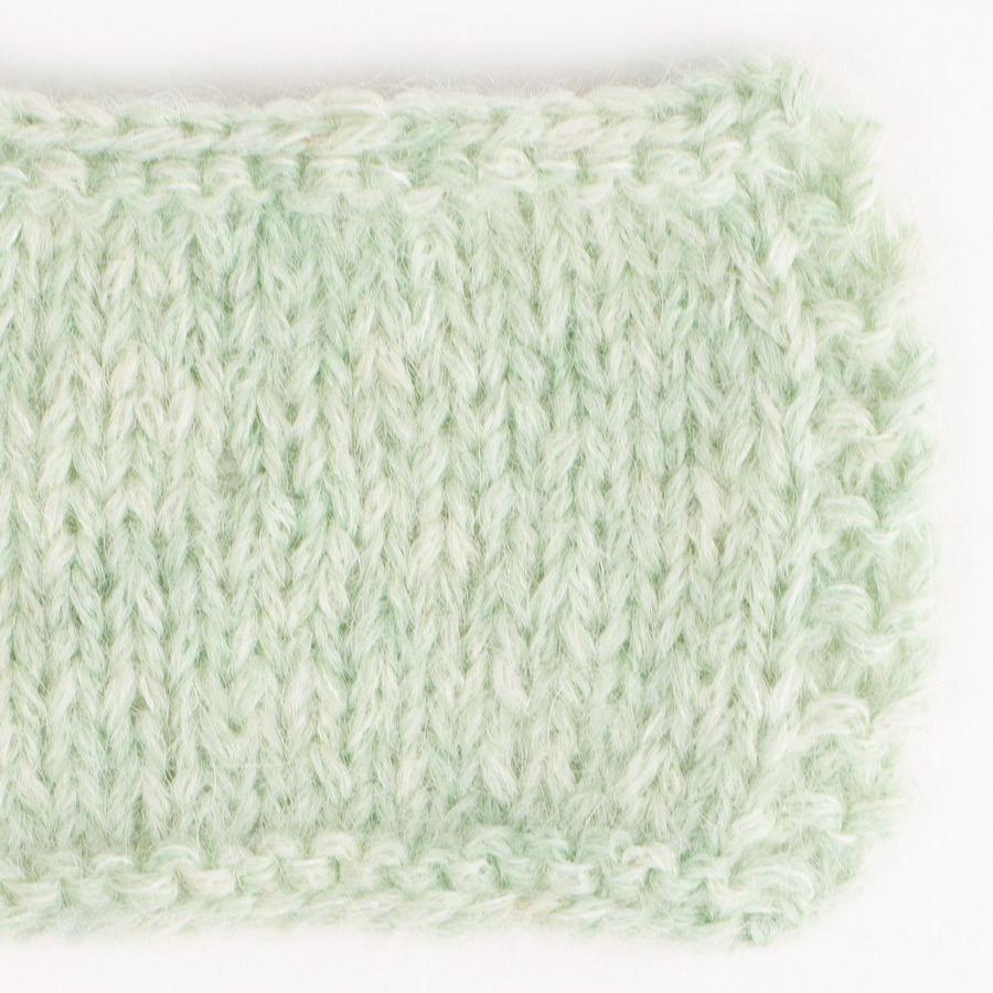 Swatch of kidsilk47-sky30