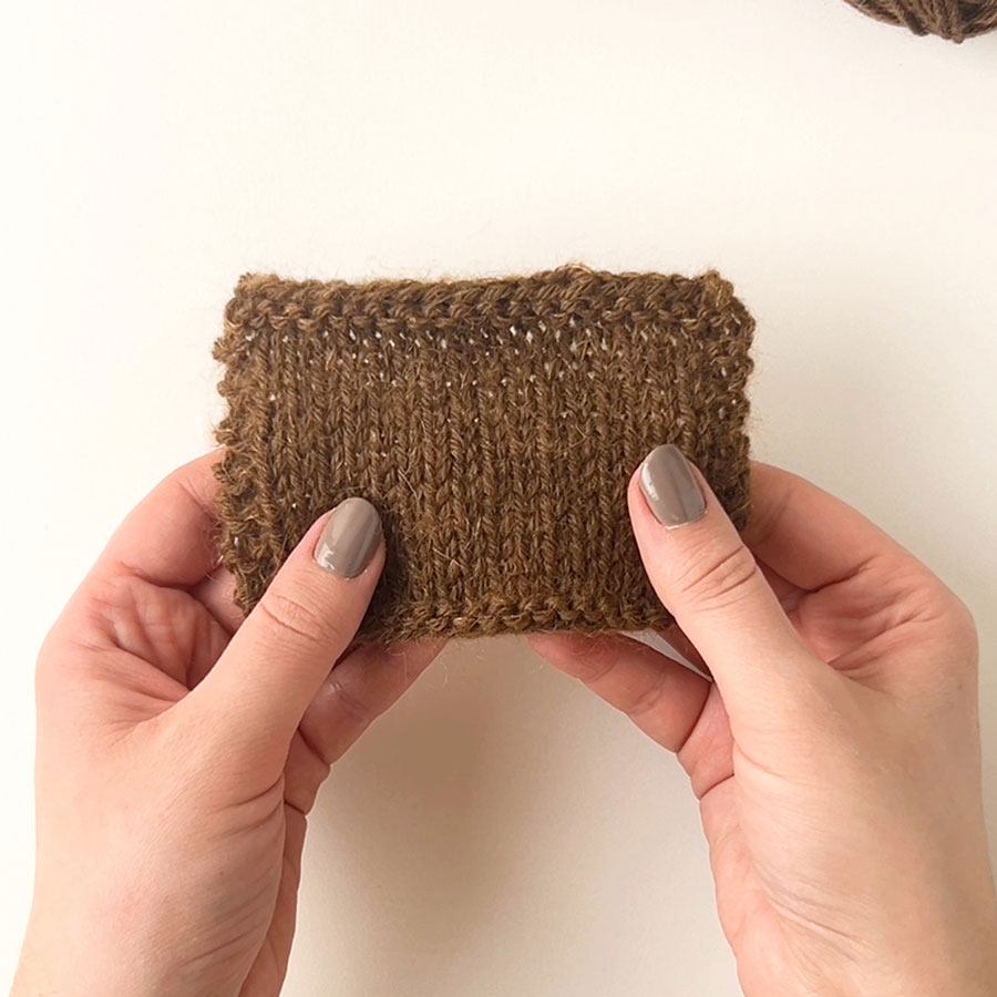 Yarn combination video thumbnail of DROPS Kid-Silk 51, toffee + DROPS Lima 9026, kastanje