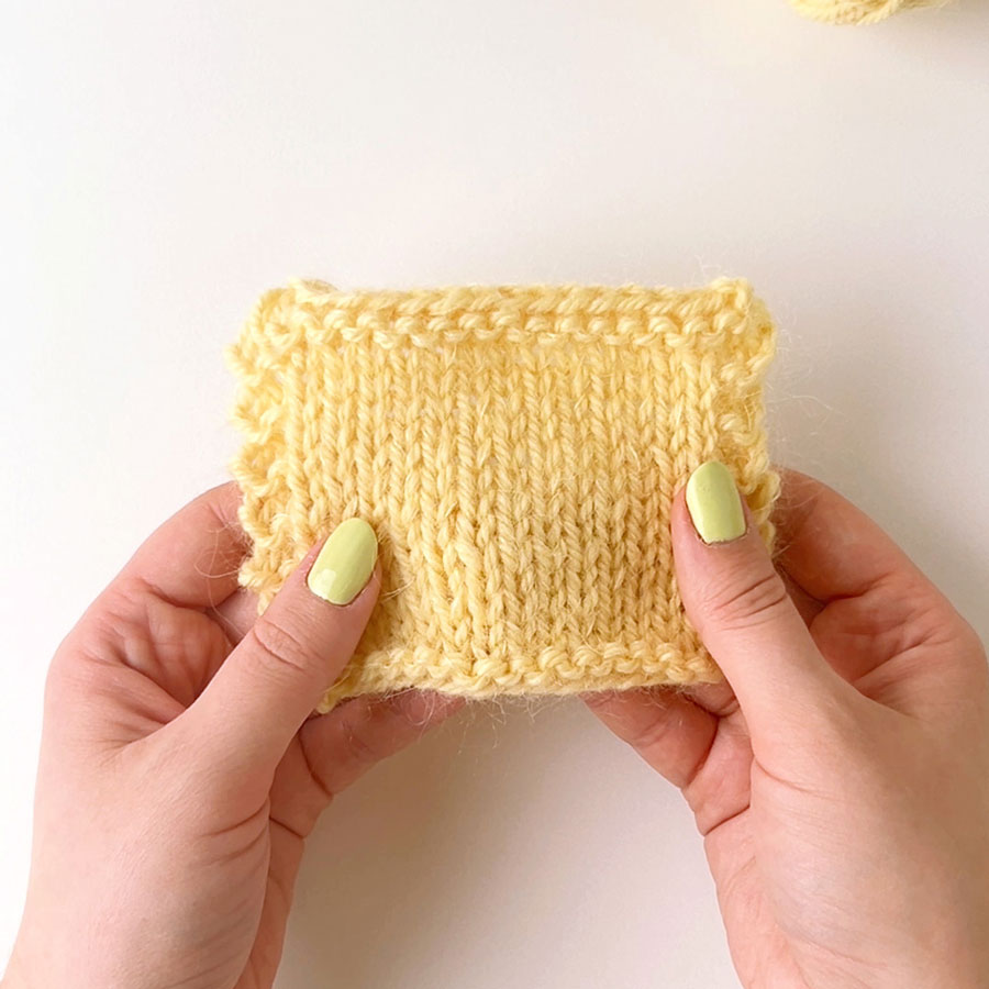 Yarn combination video thumbnail of DROPS Kid-Silk 52, limonadi + DROPS Nepal 8919, limonadi