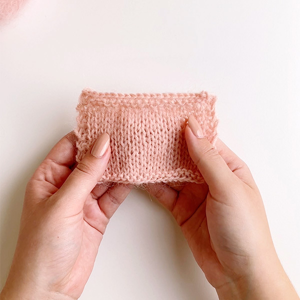 Yarn combination video thumbnail of DROPS Kid-Silk 53, light peach + DROPS Nord 27, light peach