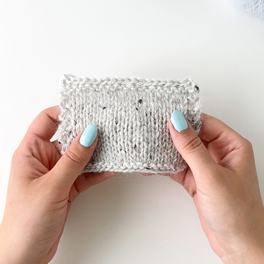 Yarn combination video thumbnail of DROPS Kid-Silk 59, ice crystal + DROPS Soft Tweed 20, salt and pepper