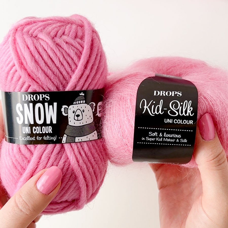 DROPS Kid-Silk 62, jarðaberjaís + DROPS Snow 113, rósarblað