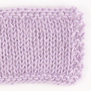 Yarn combinations skeins of DROPS Kid-Silk 09, ljós lavender 
														+ DROPS Safran 70, sæt orkidé