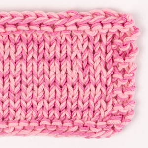 Swatch of DROPS Muskat 29, pink panther 
														+ DROPS Paris 20, blush