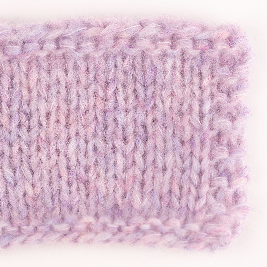Yarn combinations of Air 15, lilla udu + DROPS Kid-Silk 09, helelavendel
