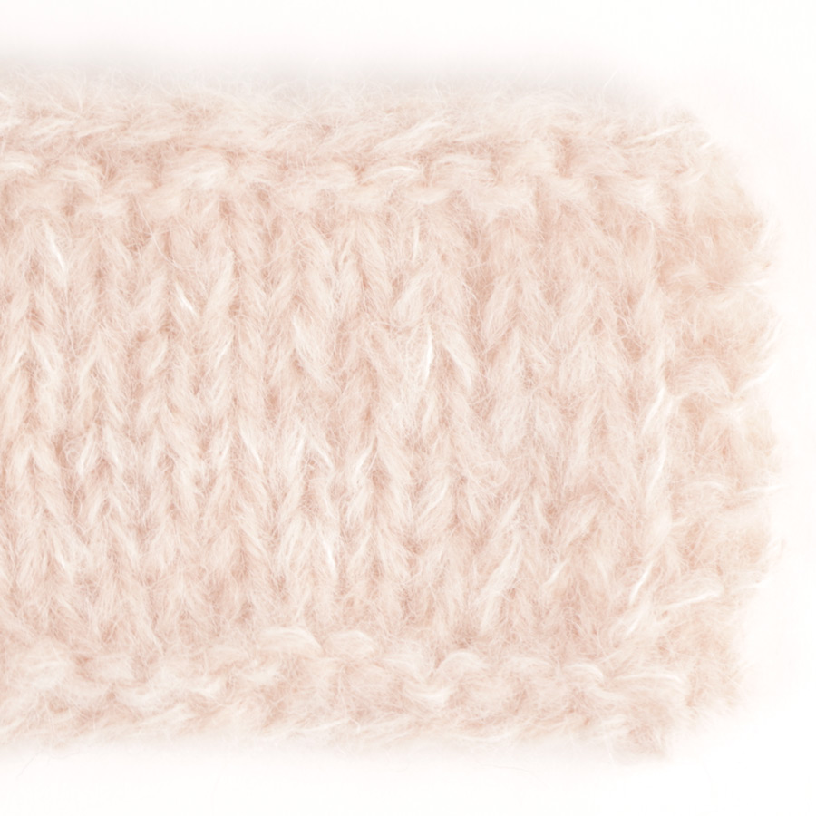 Yarn combinations of Brushed Alpaca Silk 01, natur + DROPS Melody 23, rosevann