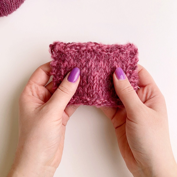 Yarn combination video thumbnail of DROPS Brushed Alpaca Silk 31, knallpink + DROPS Sky 10, kirschsorbet