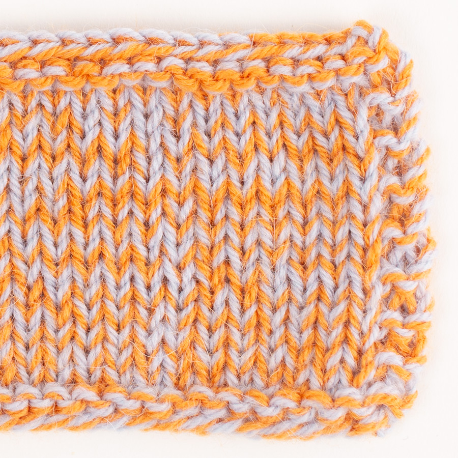 Yarn combinations of Flora 14, jääsinine + DROPS Flora 29, mandariin