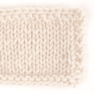Swatch of Karisma 85, light beige																	+ DROPS Kid-Silk 56, marzipan