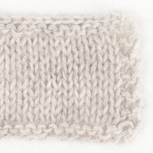 Swatch of DROPS Kid-Silk 44, moonlight 
														+ DROPS Nord 03, pearl grey