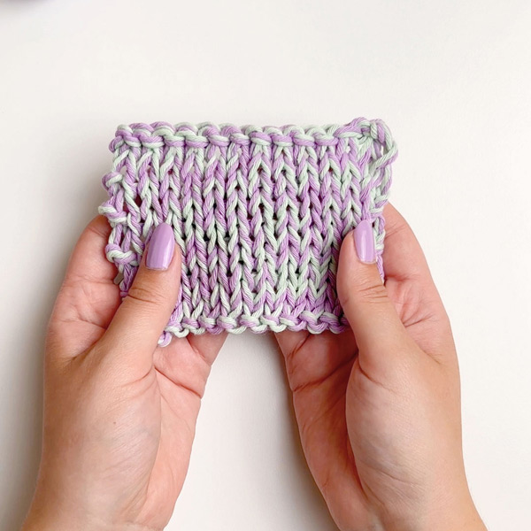 Yarn combination video thumbnail of DROPS Paris 05, lilac + DROPS Paris 21, mint green