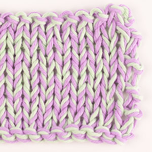 Yarn combinations skeins of DROPS Paris 05, syren 
														+ DROPS Paris 21, myntugrænn